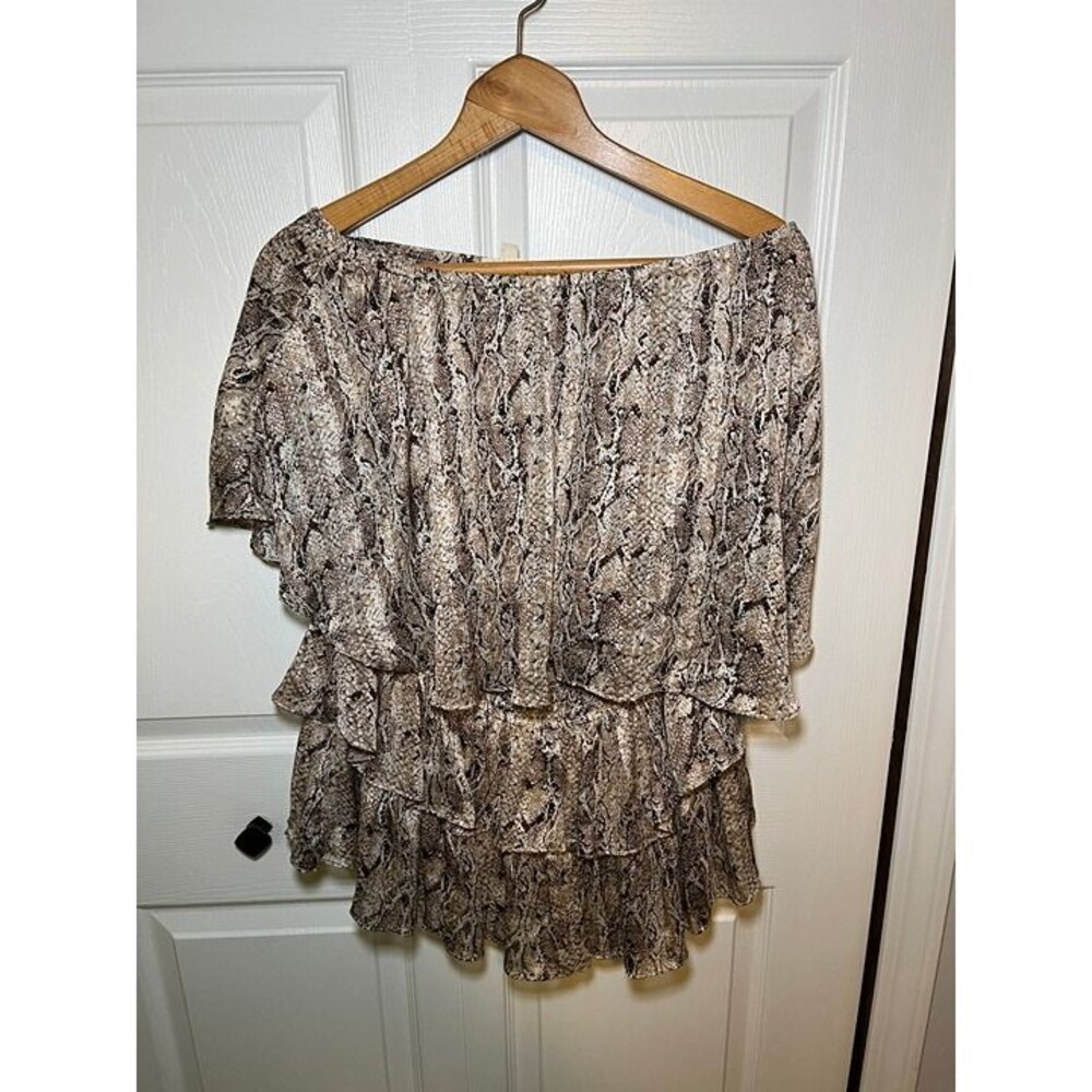 ee:some Women's Large Brown Snakeskin Tiered Ruffle Off Shoulder Blouse 0491
